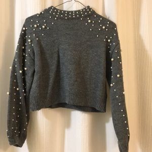 Zara cropped gray sweater with pearls